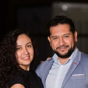 Meet your Posher, Abiel